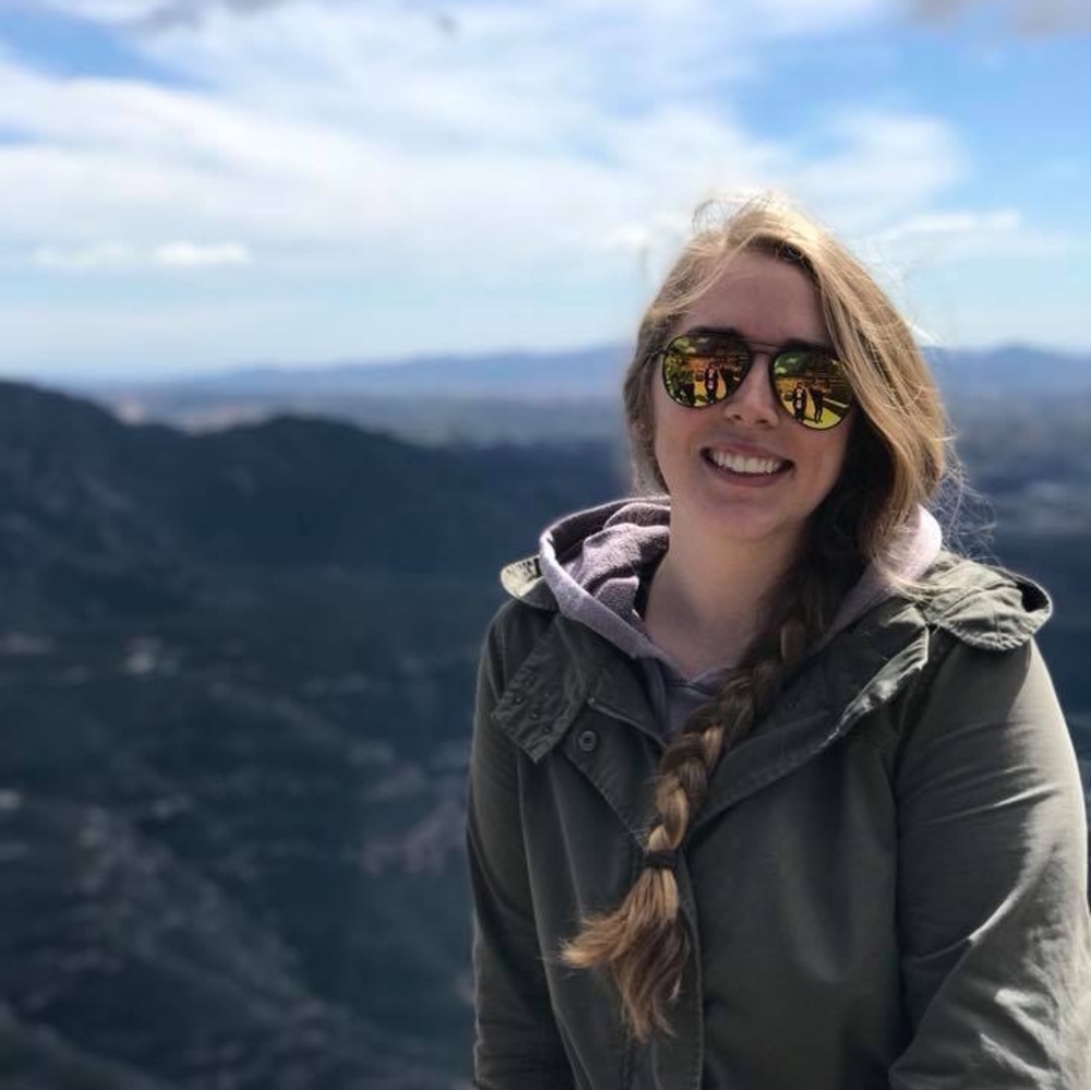 Meet your Posher, Andrea